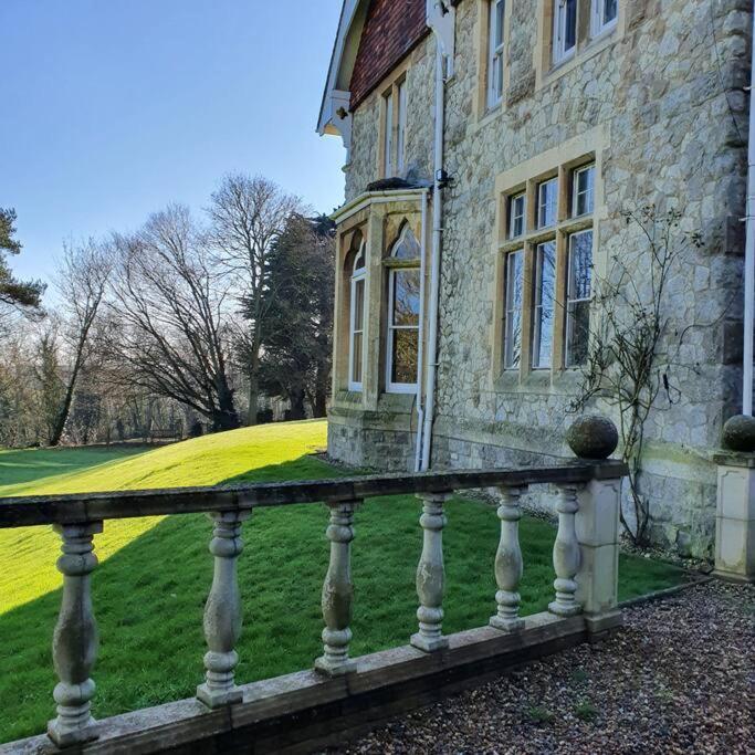 Willa Country Manor House With Indoor Pool And Hot Tub Rochester  Zewnętrze zdjęcie